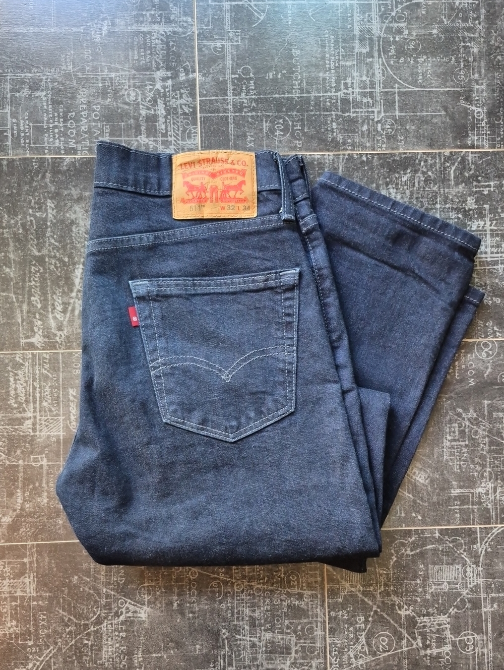 Levi's  511 Slim Fit Stretch Dark Wash Jeans Men's 32" Waist x 34" Inseam NWOT